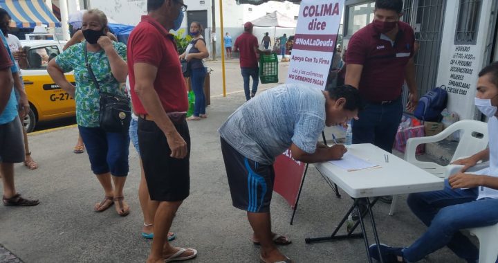 En Manzanillo, Jóvenes Morena y ciudadanía recaban firmas contra la deuda