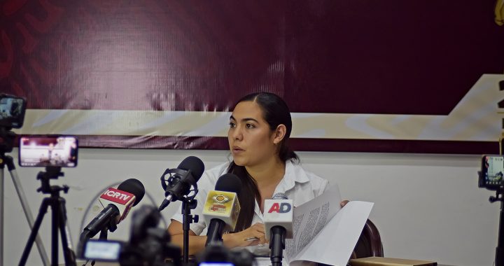Van 315.3 MDP invertidos en becas para estudiantes de prepa en Colima: Indira Vizcaíno