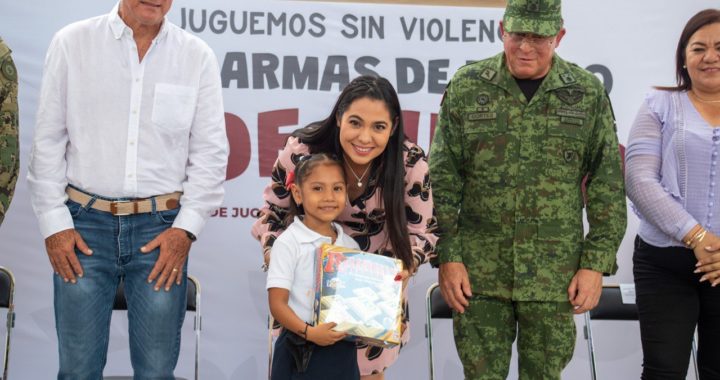 Indira pone en marcha la campaña «Juguemos sin violencia» desde Tecomán