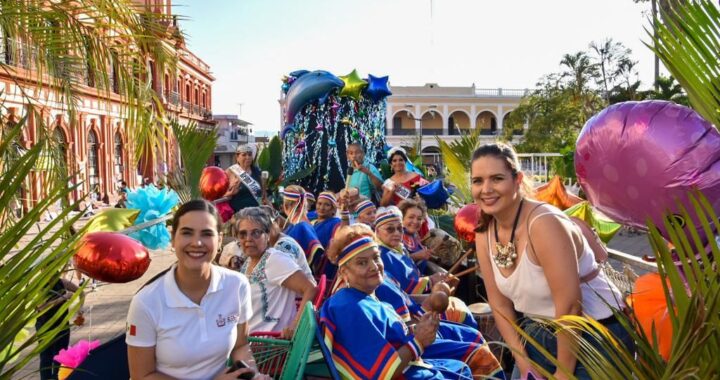 Participa DIF Estatal Colima en el Carnaval de Personas Adultas Mayores