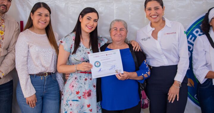 Indira reconoce labor de mujeres visionarias promotoras de cambio e igualdad