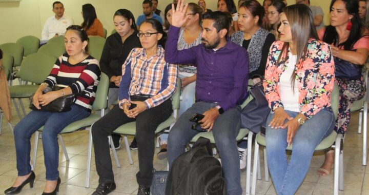 Secretaría de Educación asigna 8 paquetes de horas a docentes estatales