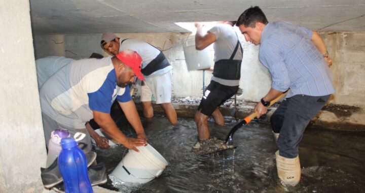 CIAPACOV realiza desazolve en la obra de toma de Zacualpan