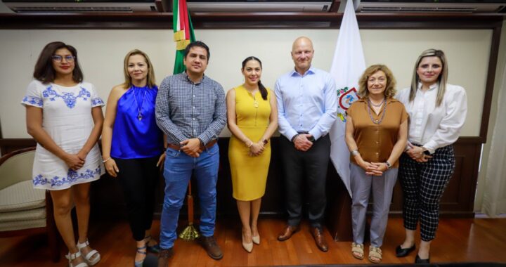 Gobernadora Indira Vizcaíno se reunió con la organización Planet Youth