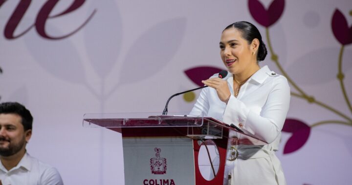 Indira anuncia ColiBecas Computadoras para maestras y maestros colimenses