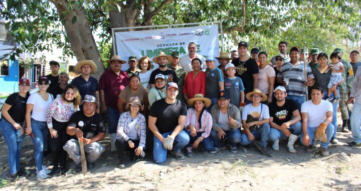 Delegación de Bienestar, CIAPACOV, SEDENA rescatan el Arroyo Pereyra