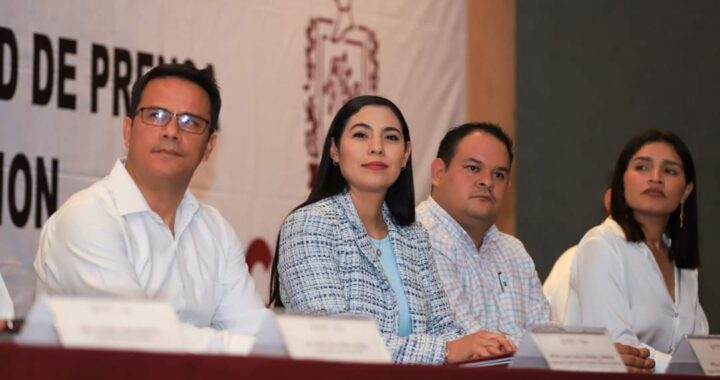 Indira: Periodistas libres del país y de Colima contribuyen al avance democrático