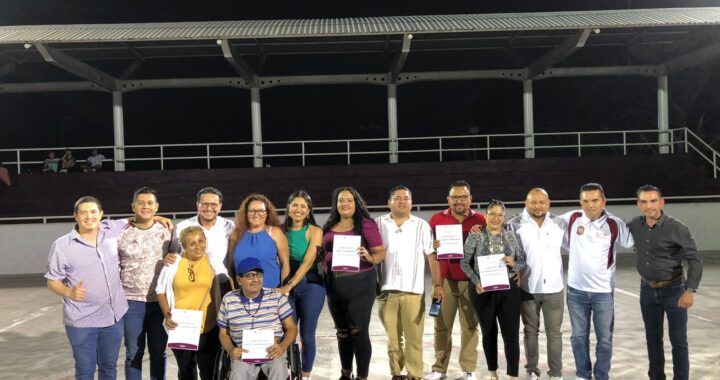 Gobierno Colima rehabilita cancha de la Piedra Lisa