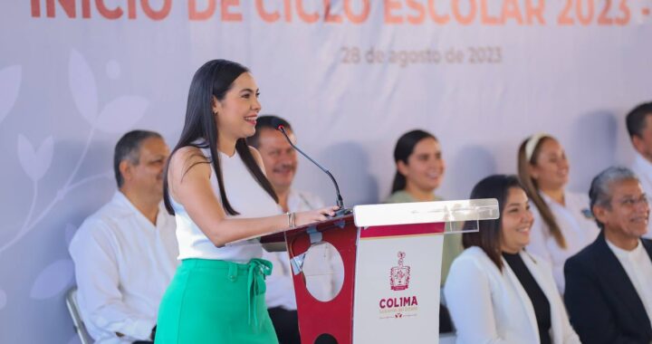 Indira inauguró el ciclo escolar 2023-2024 en la Secundaria Jesús Reyes Heroles