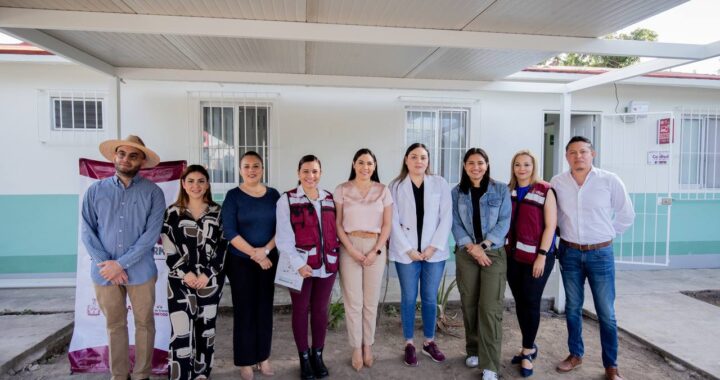 Gobernadora visita el Centro de Salud de El Chanal; beneficia a más de mil habitantes