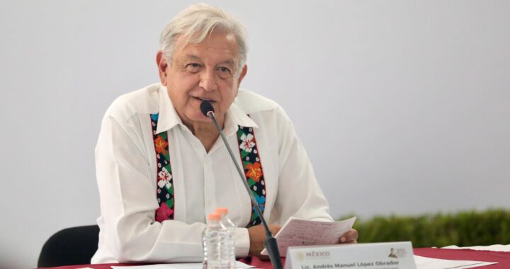 AMLO Supervisa IMSS Bienestar en Su Visita a Manzanillo, Colima