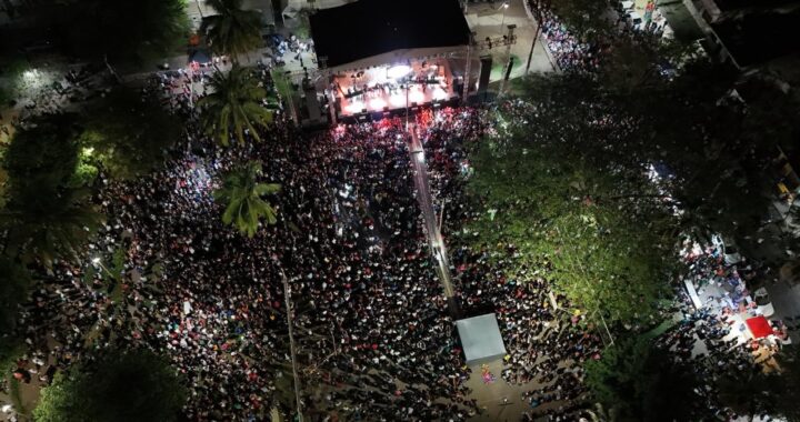 ¡Villa de Álvarez celebra con Espinoza paz los 200 años del Puerto de Manzanillo!