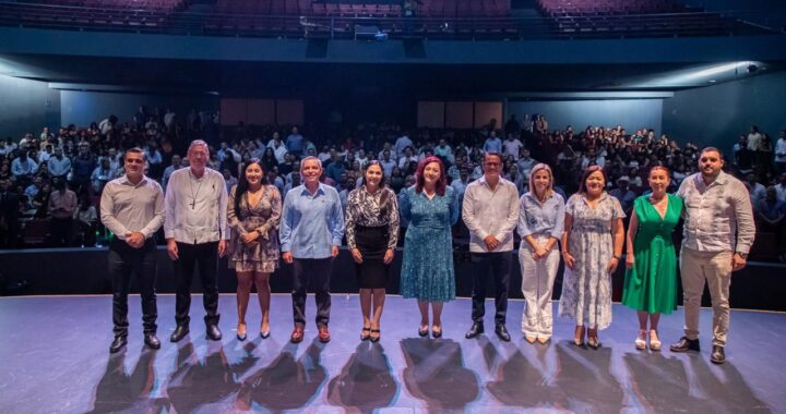 Indira Vizcaíno inaugura Congreso Internacional sobre Ética, Paz y Medio Ambiente, convocado por la UdeC